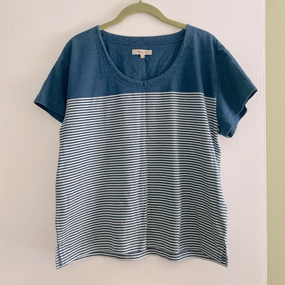 Madewell Blue and White Striped Oversized Cotton Scoopneck Tee Size Small